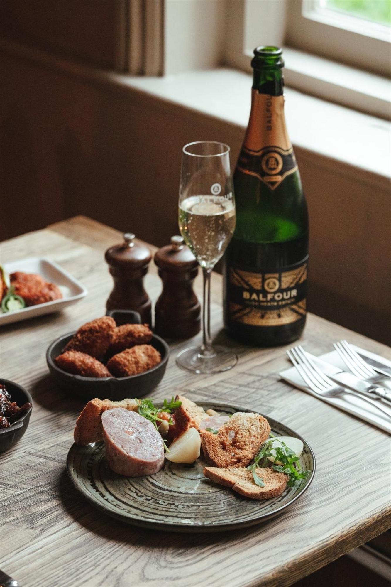 The Woolpack Hotel 텐터든 외부 사진